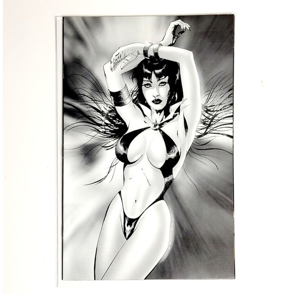 Vampirella Hell On Earth #1 Virgin Black And White Annual Variant HTF NM/M - Picture 3 of 3